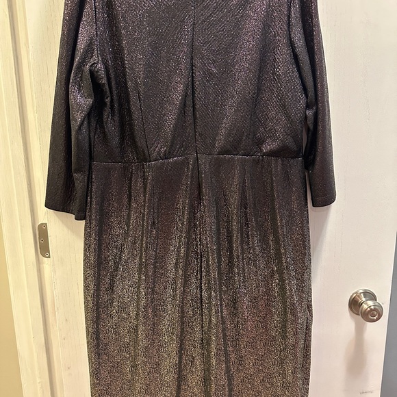 Lane Bryant Cocktail Dress. Size 18. Long Sleeve. Ombre. Shimmering - Picture 4 of 13